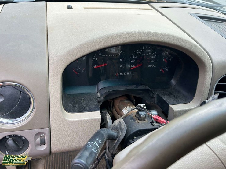 2007-ford-f150-xlt-image-5