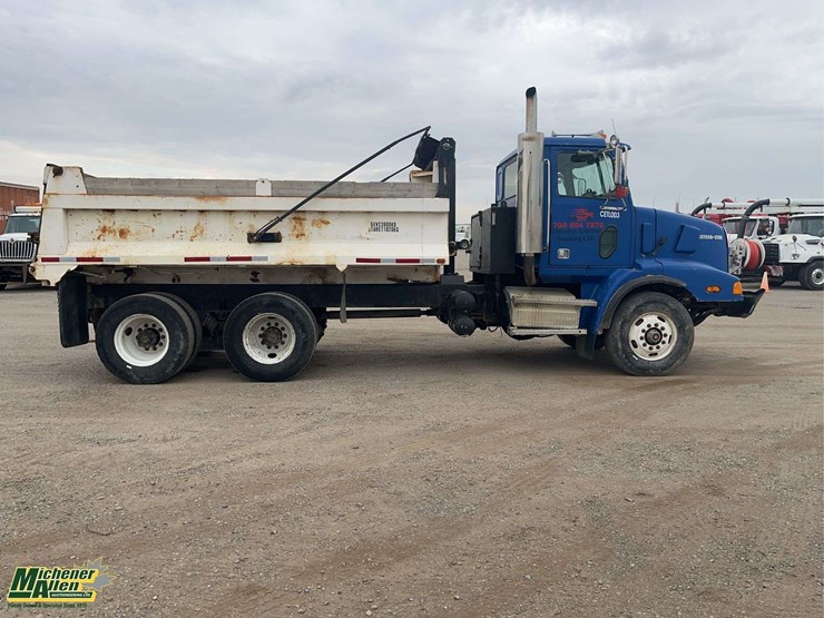 2001-western-star-5800-image-5