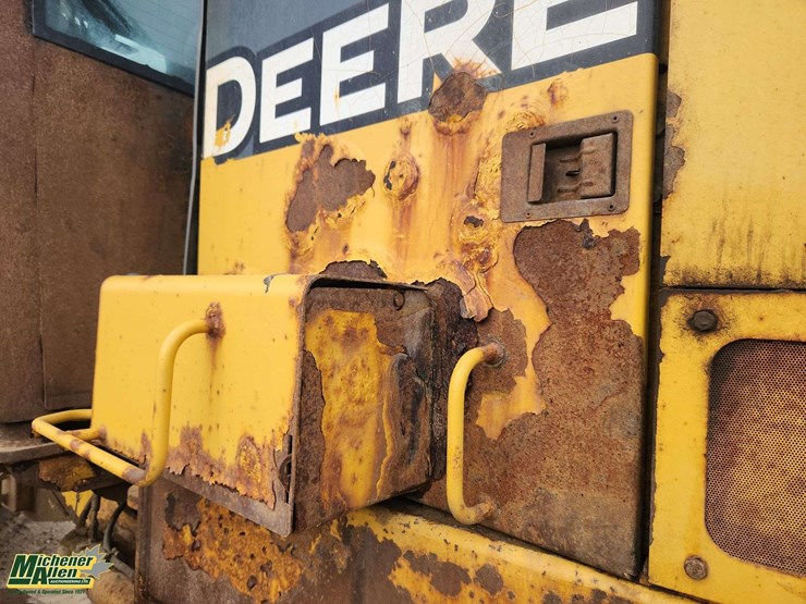 2006-deere-770d-image-50