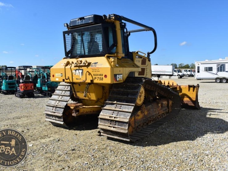 2020-caterpillar-d6n-lgp-image-27