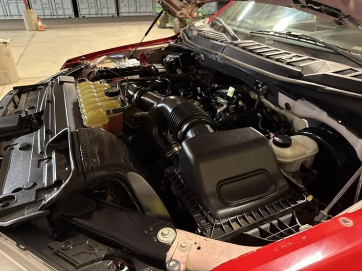 2019-ford-f150-image-12