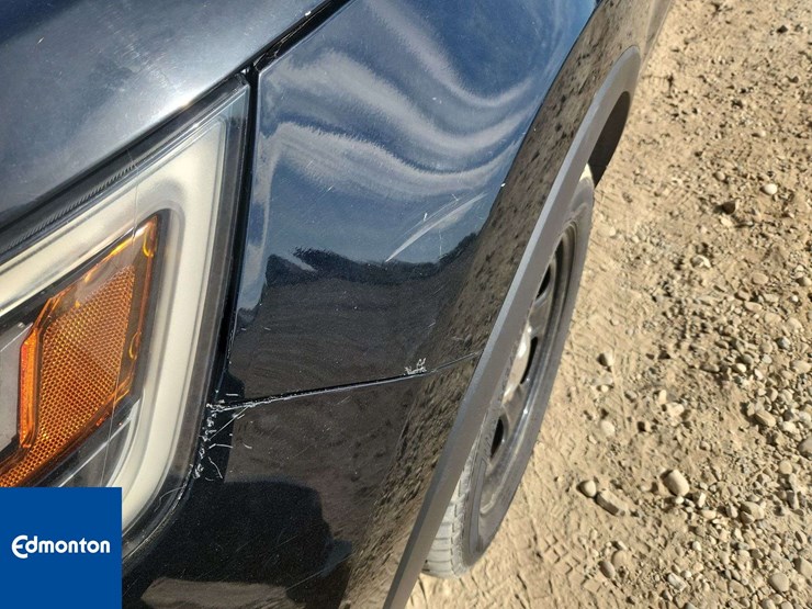 2016-ford-explorer-image-34