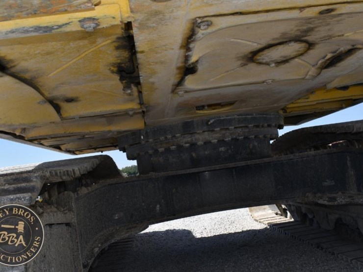 2023-komatsu-pc360-lc-11-image-42