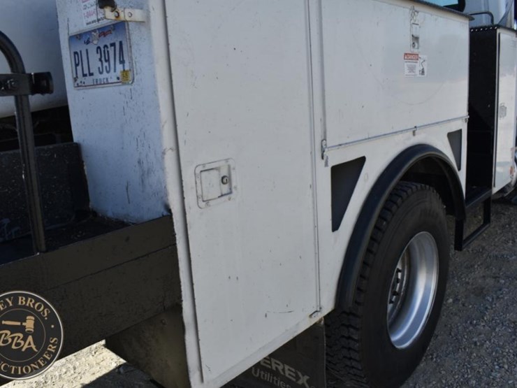 2012-international-durastar-4300-image-43