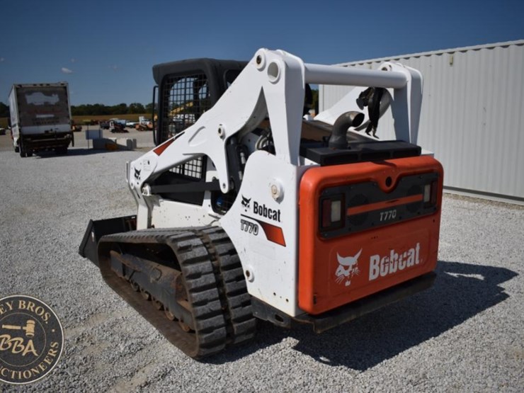 2019-bobcat-t770-image-12