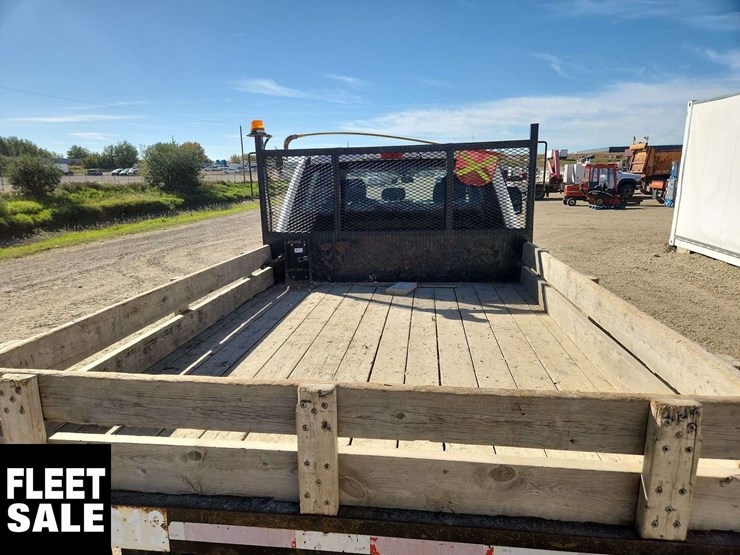 2020-ford-f350-image-27