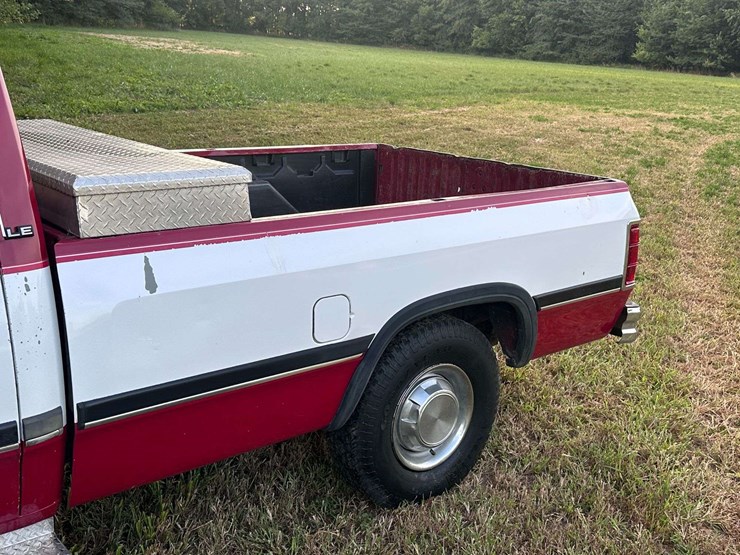 1991-dodge-d250-image-12