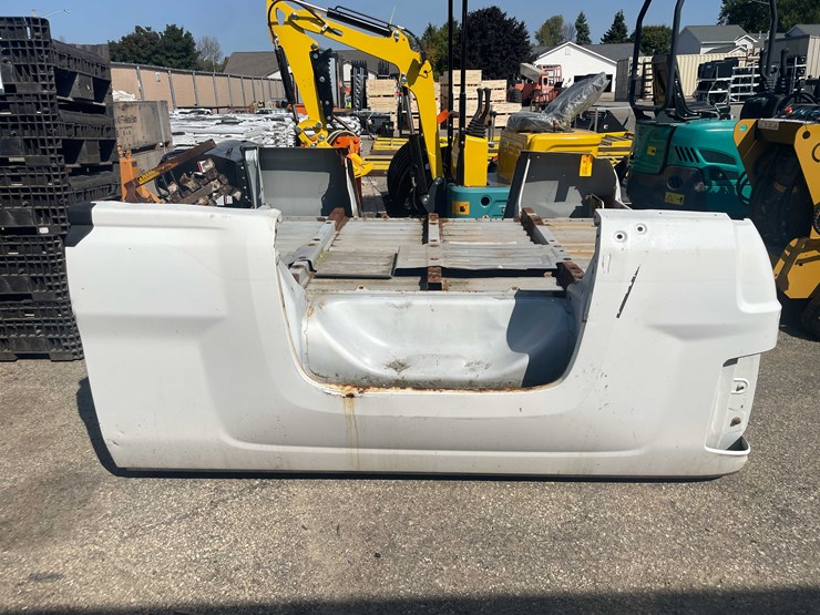 #3108-•-chevy-truck-box-(o6)-image-6