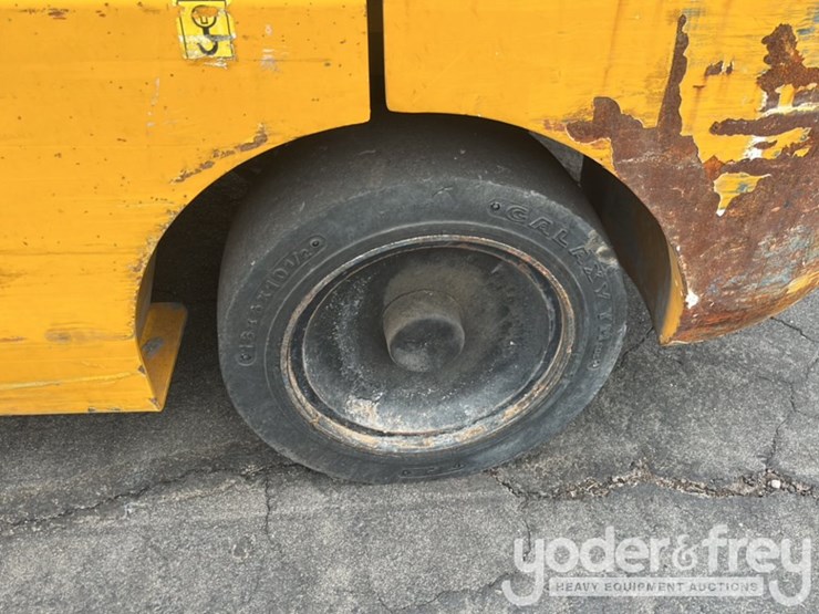 2018-hyundai-30lc-7a-image-10