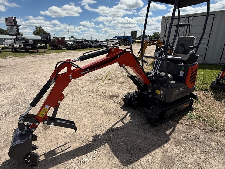 #603-•-2025-cfg-industrial-mx15r-hydraulic-track-type-mini-excavator-image-8