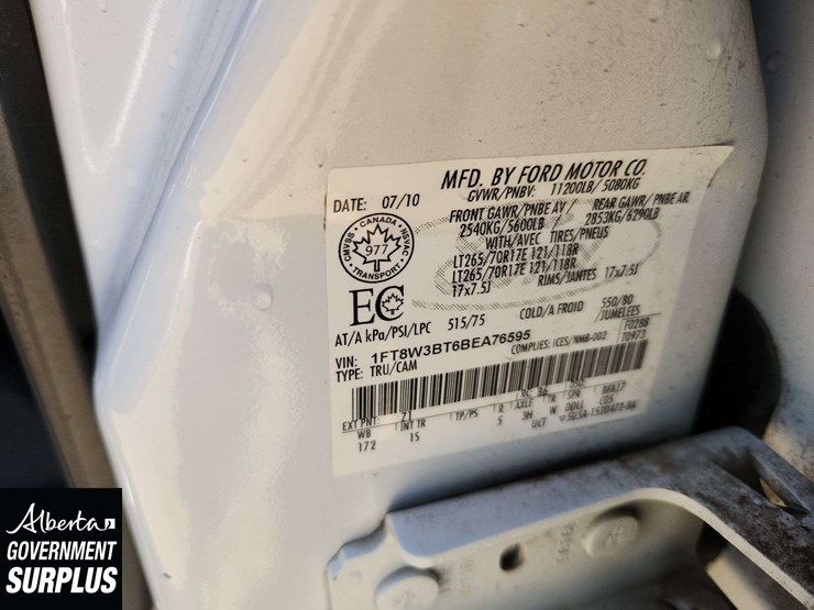 2011-ford-f350-image-6