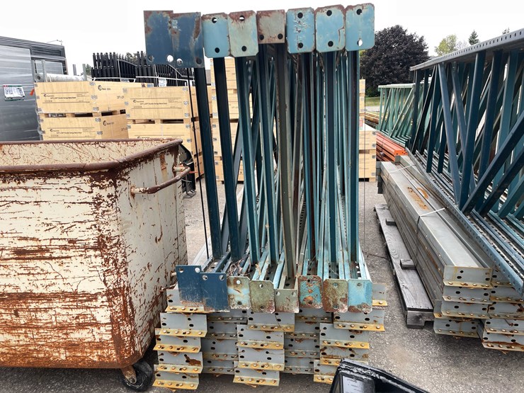 #3076-•-teardrop-pallet-racking-(o8)-image-5