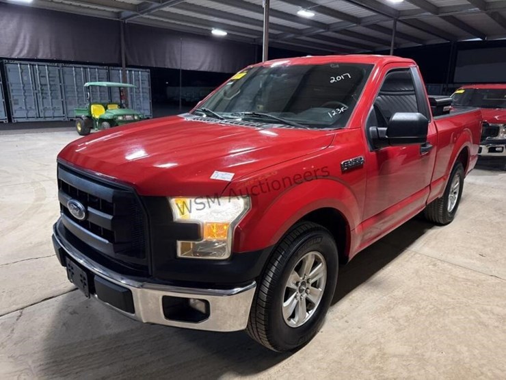 2017-ford-f150-image-4