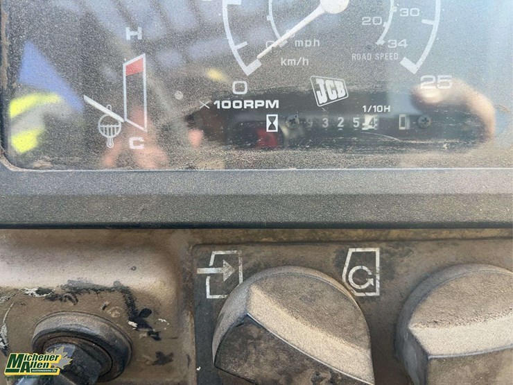2001-jcb-530-image-15