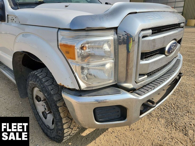 2011-ford-f350-image-30
