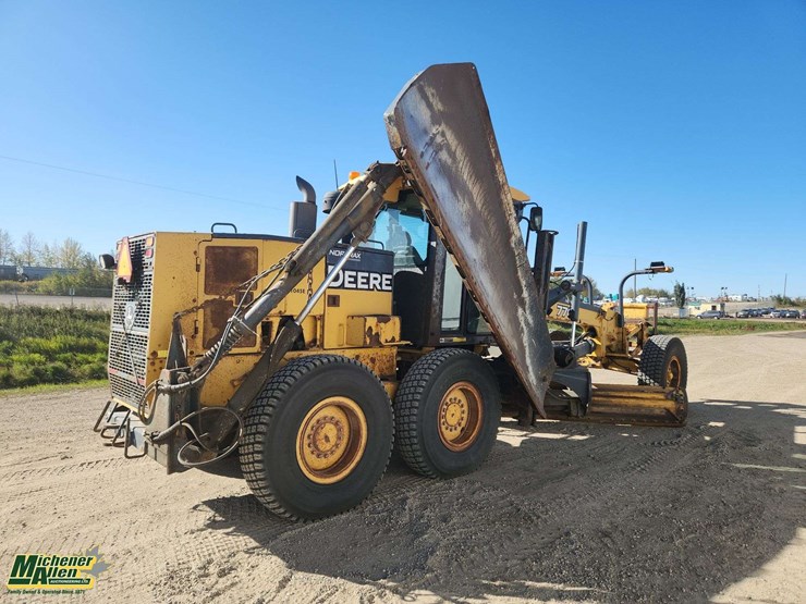 john-deere-770-image-4