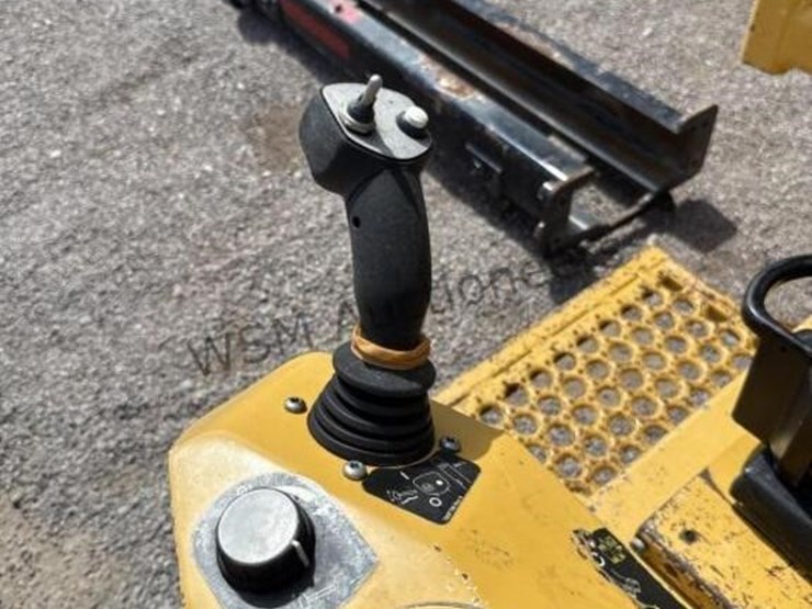 2014-vermeer-pd10-pile-driver-image-29