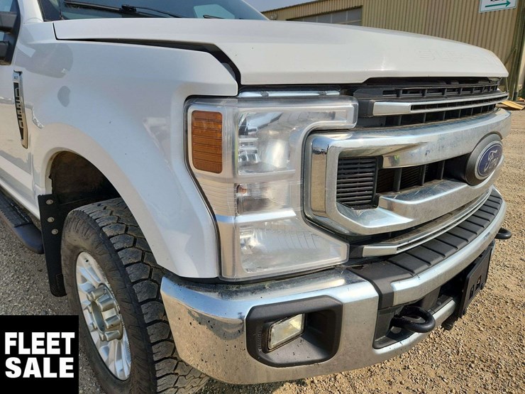 2021-ford-f250-image-26