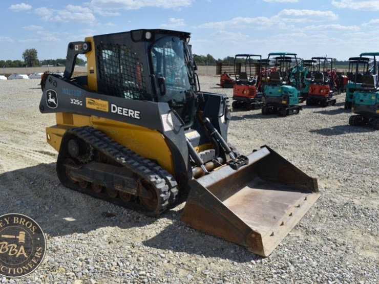 2021-deere-325g-image-61