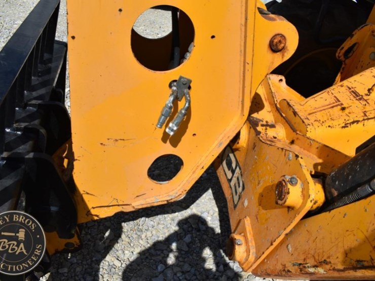 2015-jcb-510-56-image-14