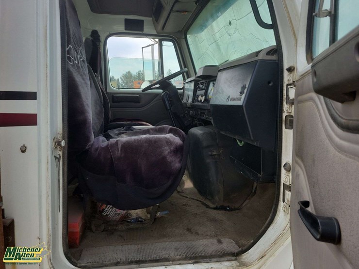 2000-international-4900-image-15