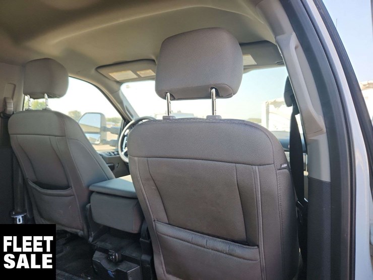 2020-ford-f350-image-21