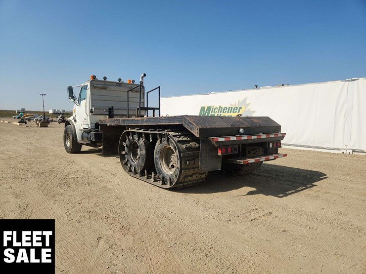 2003-sterling-lt9500-image-3