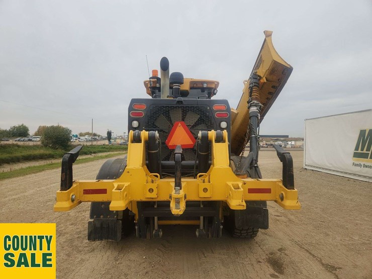2019-deere-872g-image-6