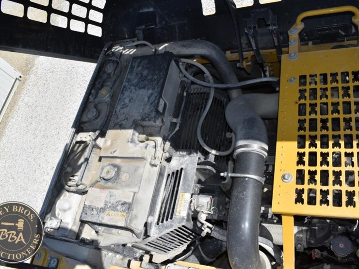 2023-komatsu-pc360-lc-11-image-29