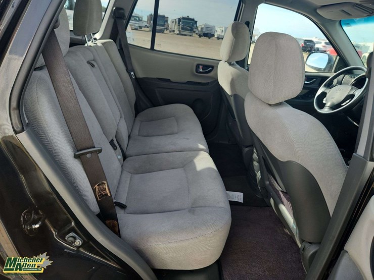 2005-hyundai-santa-fe-image-21