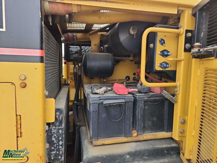2007-caterpillar-140h-image-43