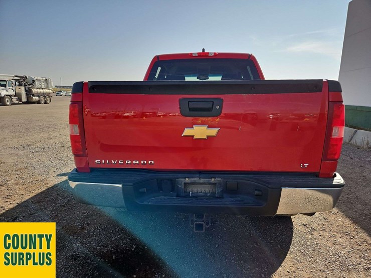 2013-chevrolet-silverado-1500-lt-image-14