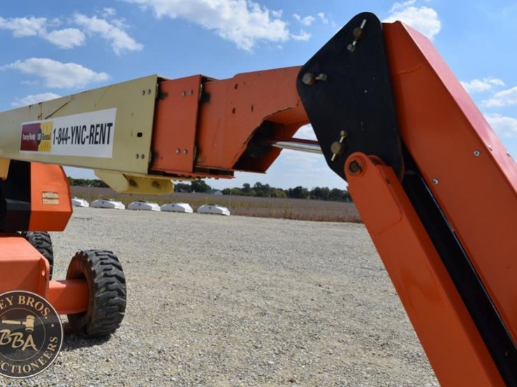 2006-jlg-660sj-image-23