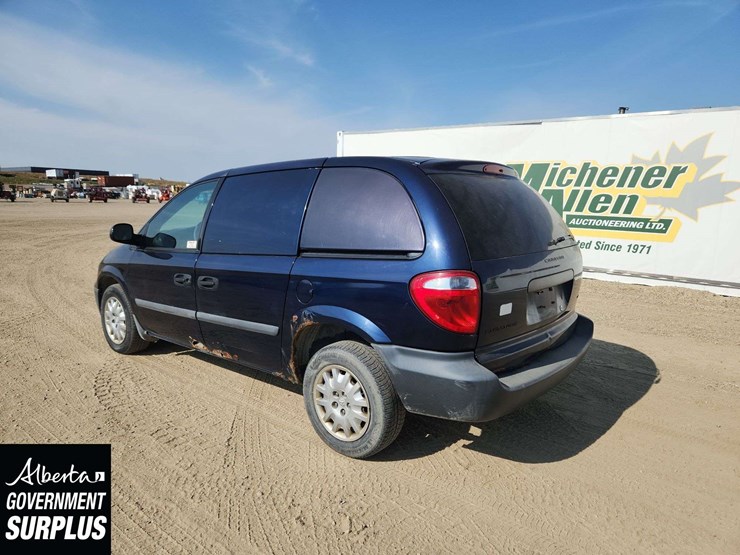 2006-dodge-caravan-image-3