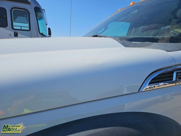 2011-ford-f550-image-37