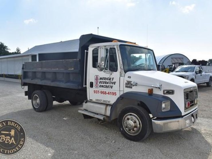 1999-freightliner-fl60-image-14