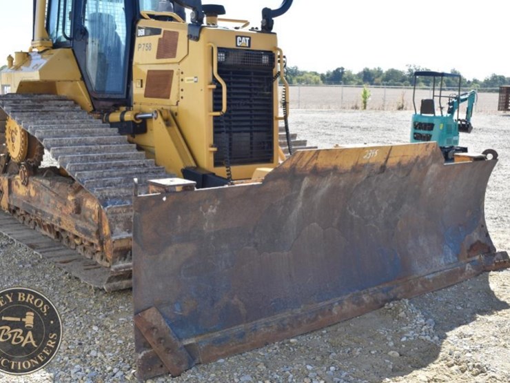 2020-caterpillar-d6n-lgp-image-34