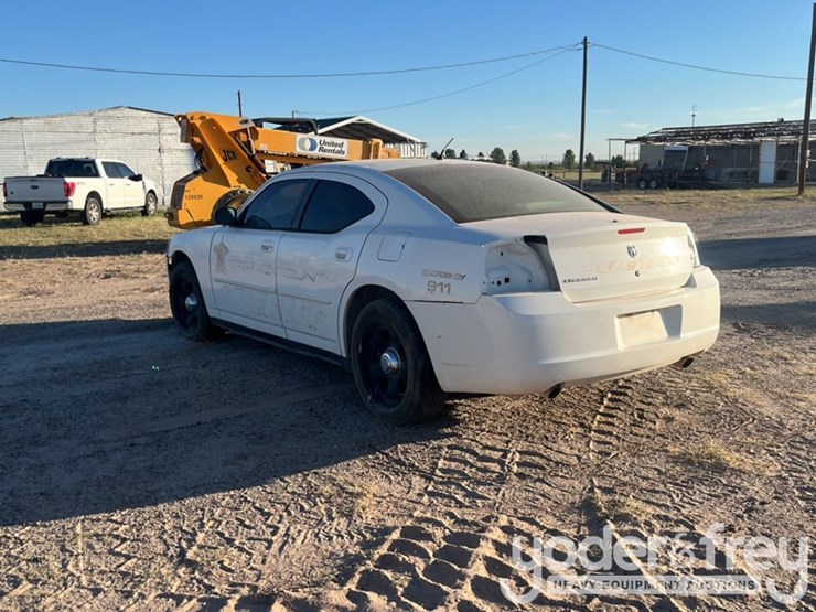 2008-dodge-charger-image-3