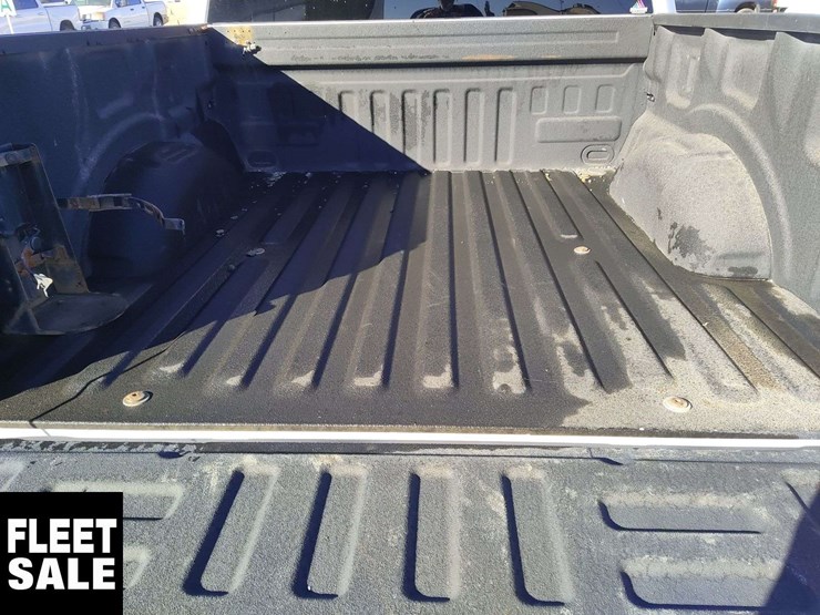 2019-ford-f150-image-28