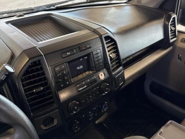 2018-ford-f150-image-19