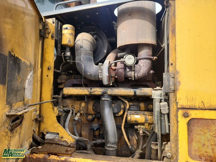 2006-deere-770d-image-32