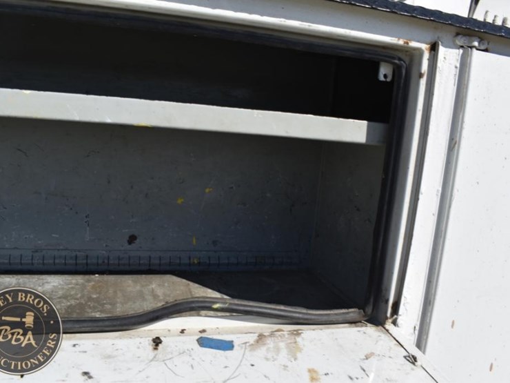 2012-international-durastar-4300-image-35