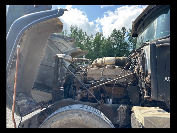 #144-•-1985-mack-rw733-truck-image-10