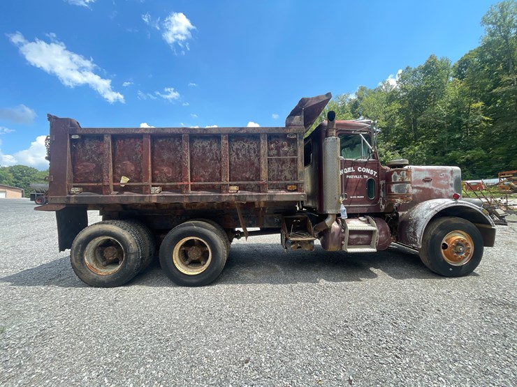 #146-•-inoperable-1974-3509-peterbilt-dump-truck-image-3