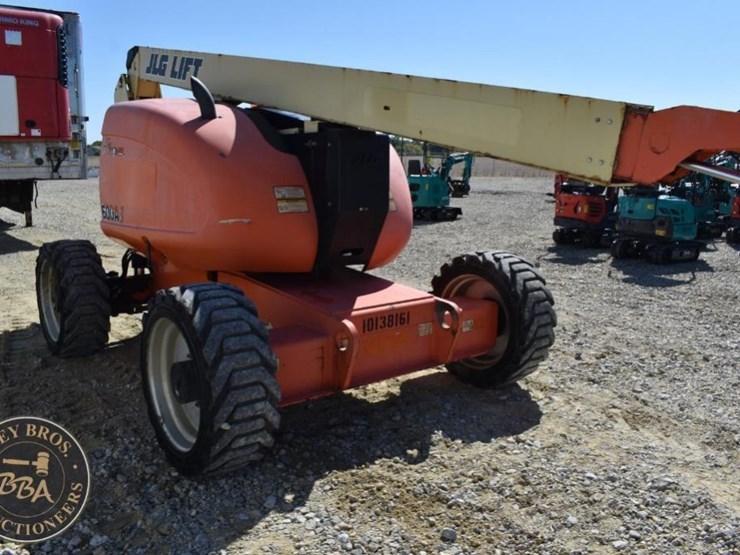 2013-jlg-600aj-image-22