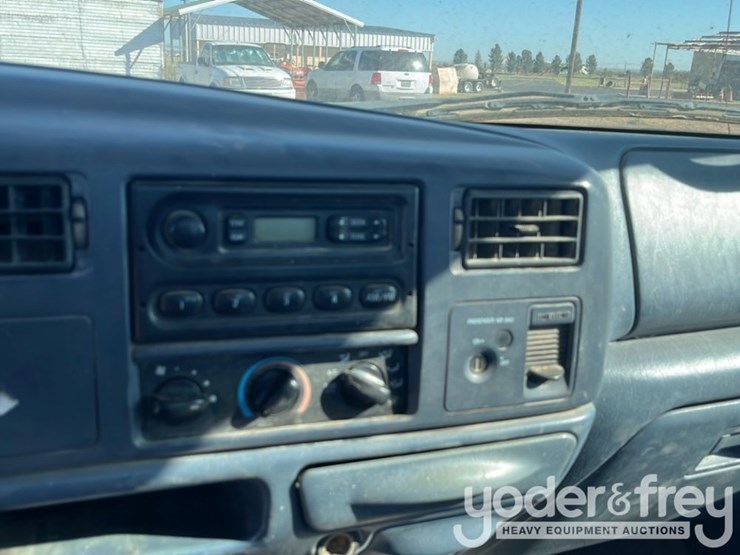 1999-ford-f250-image-15