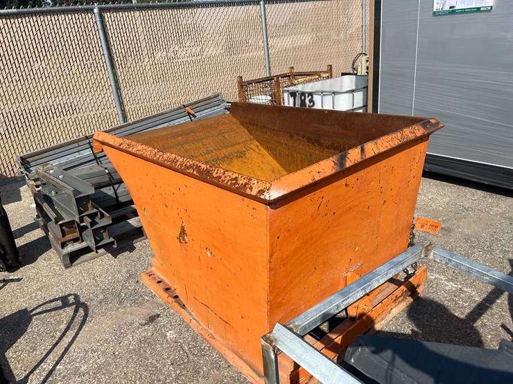 #3001-•-dump-hopper-(o8)-image-3