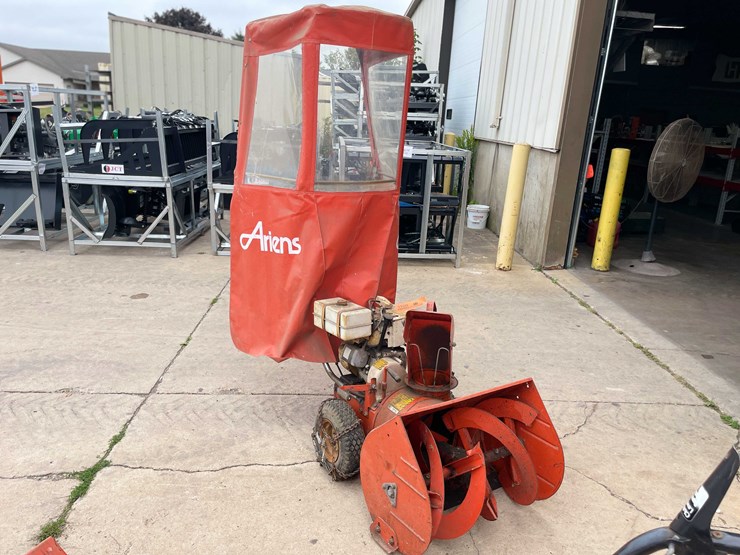 #3100-•-ariens-snowblower-(o3)-image-3