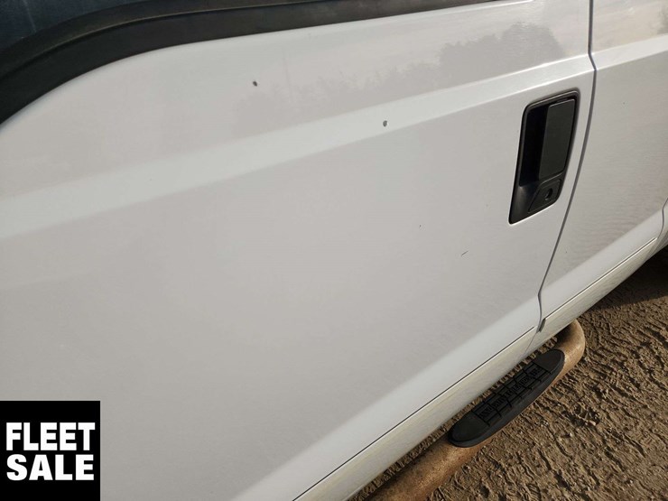 2014-ford-f350-image-35