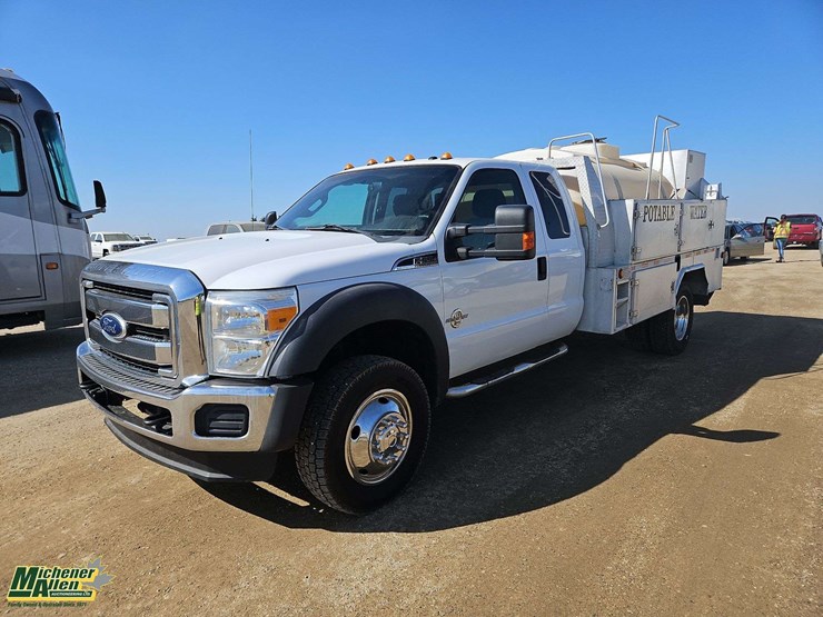 2011-ford-f550-image-1